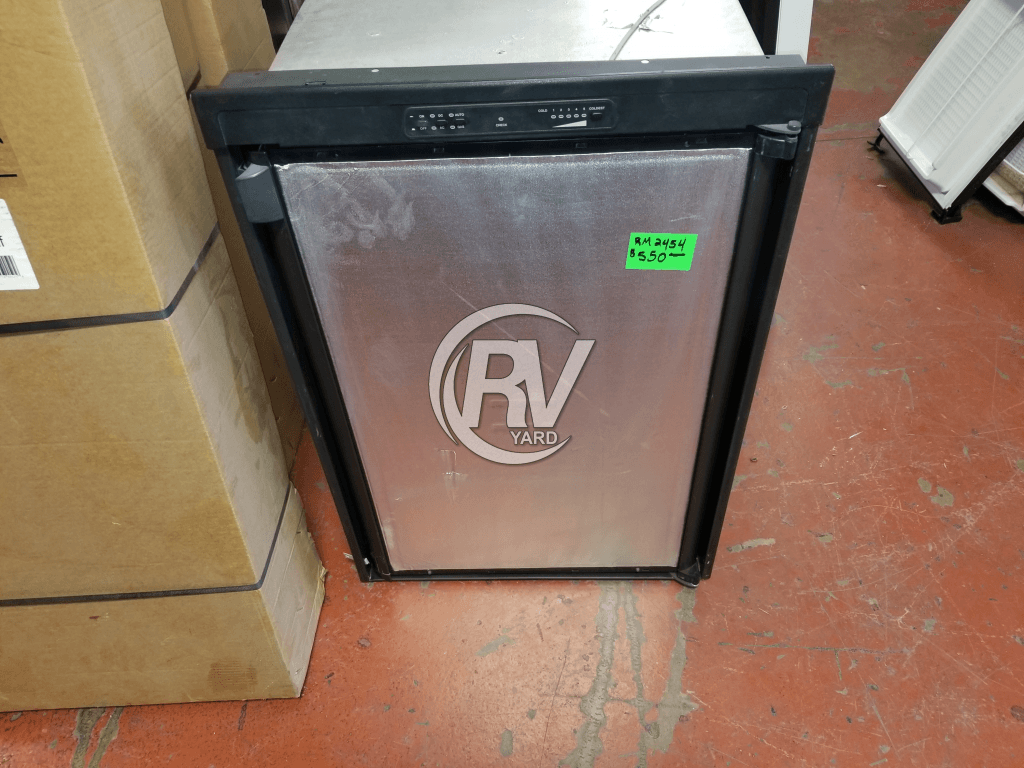 Dometic RV - Refrigerator 4cf RH 3-Way Blk - RM2454RB1F