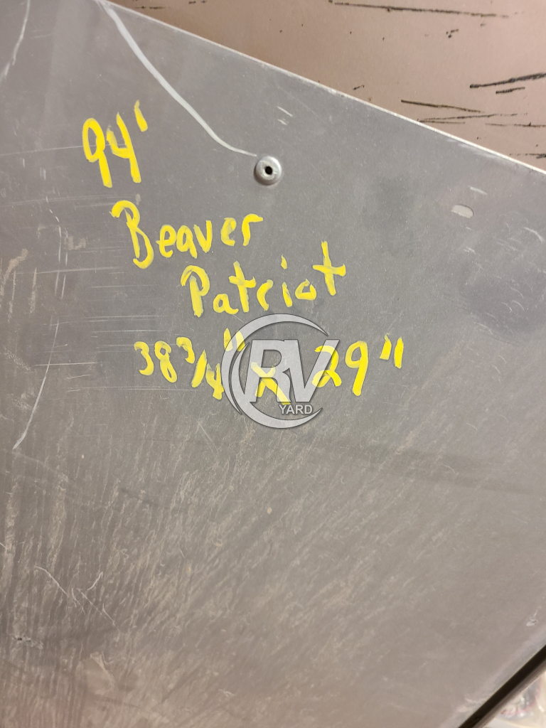 1994 Beaver Patriot Compartment Door 38 3/4 X 29 Compartment Doors