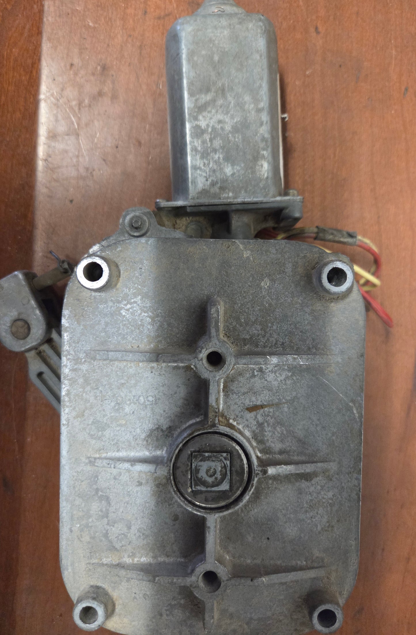 Used Kwikee Motor And GearBox P/n 151332