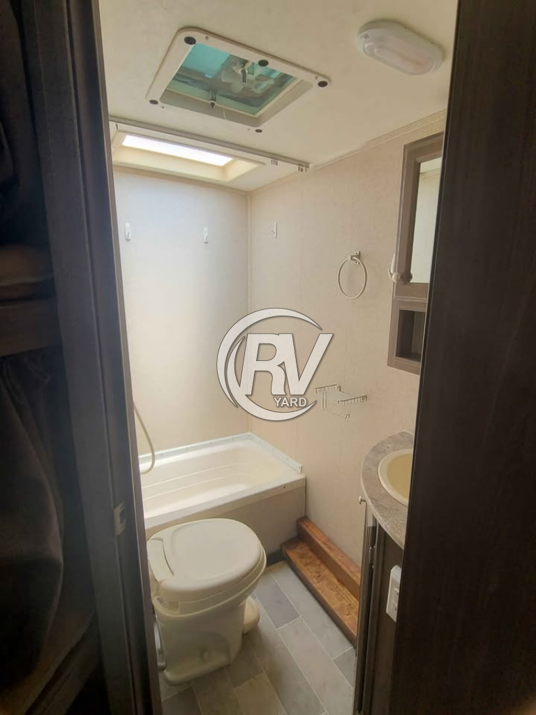 2019 Coachmen Apex Nano Travel Trailer RVs