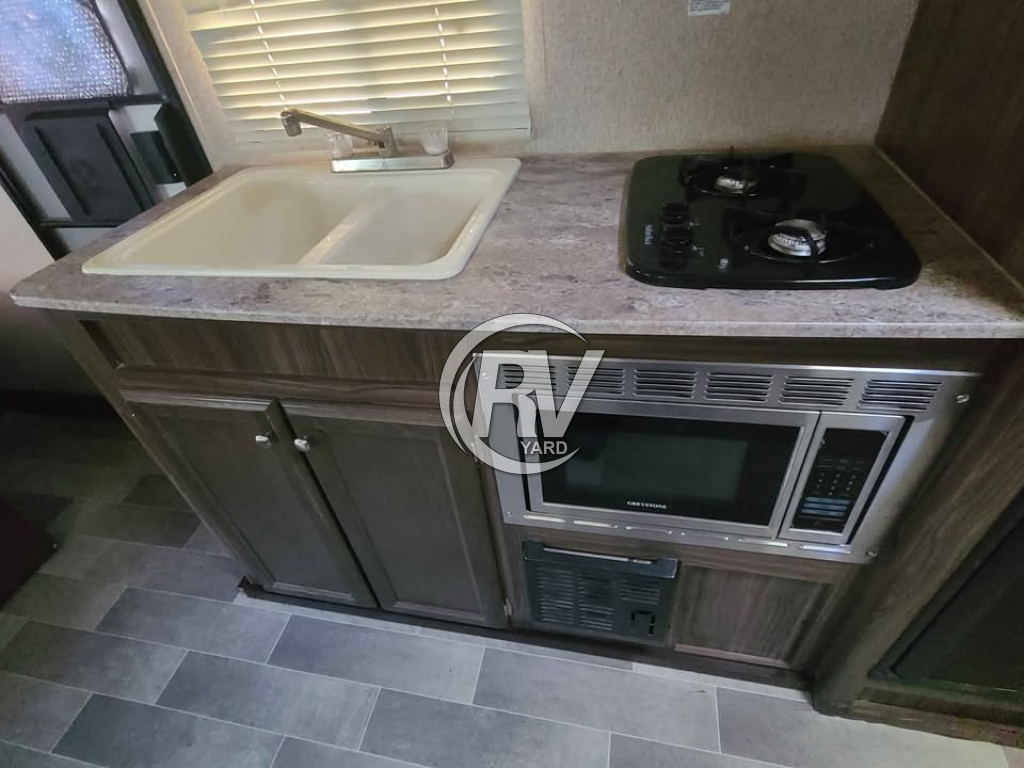 2019 Coachmen Apex Nano Travel Trailer RVs