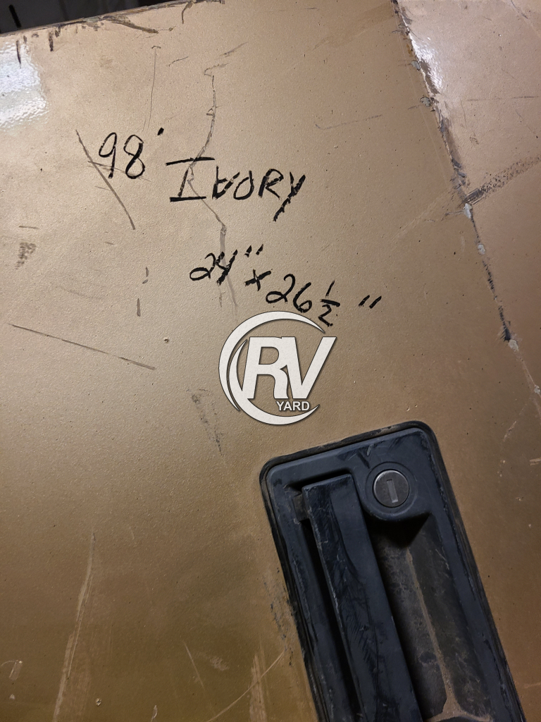 Used 1998 Safari Compartment Door 24’X 26½’