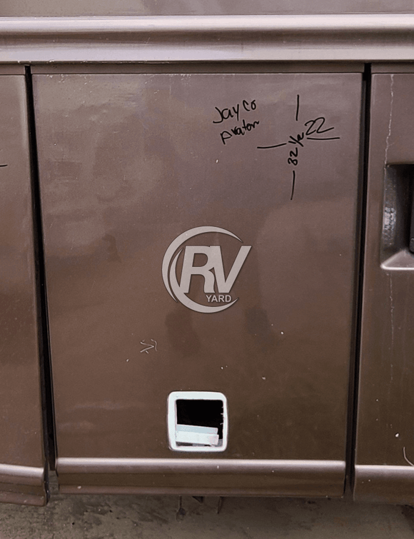 Used 2005 Jayco Avatar Compartment Door Doors