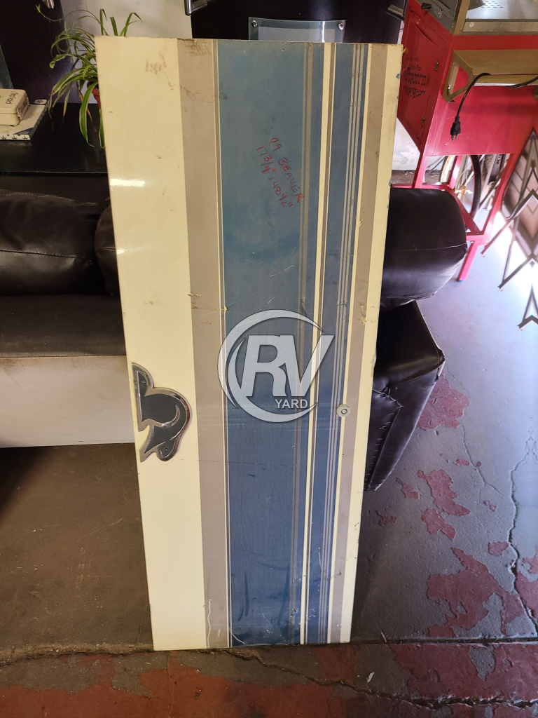 2004 Beaver Compartment Door 17 3/4 X 48 1/2 Compartment Doors