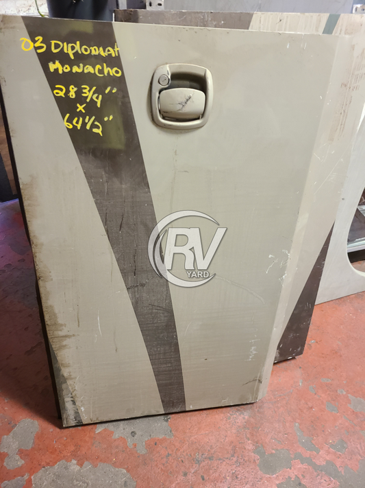 2003 Monaco Diplomat Compartment Door 28¾’ X 64½’ Compartment Doors