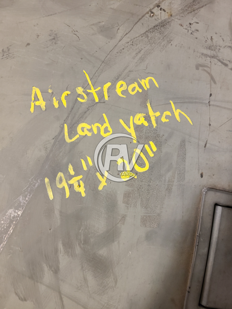 1995 Airstream Land Yacht Compartment Door 19 1/4 X 20 Compartment Doors