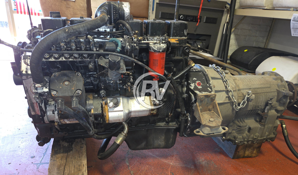 5.9 12 Valve Cummins Engine
