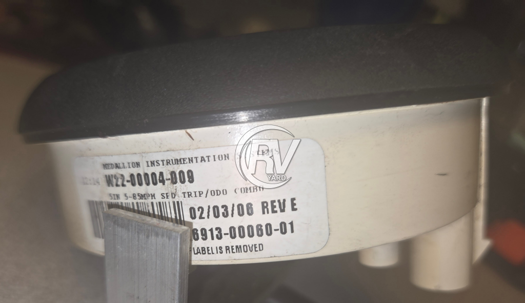 Freightliner Speedometer Gauge W22-00004-009 6913-00060-01