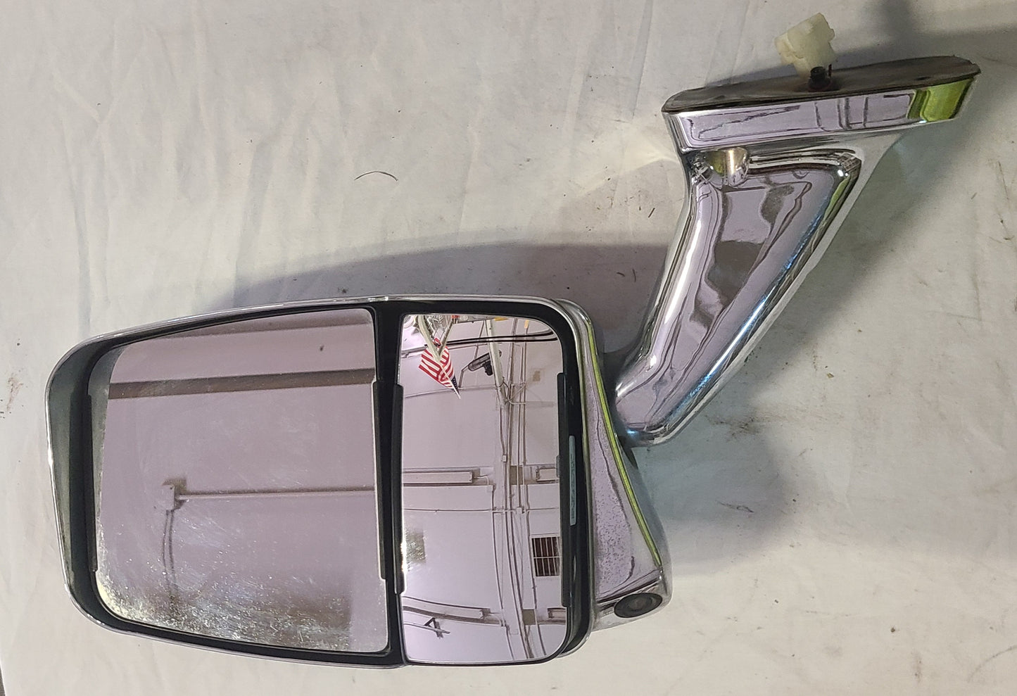 Used Driver Side Velvac Mirror P/N 719155