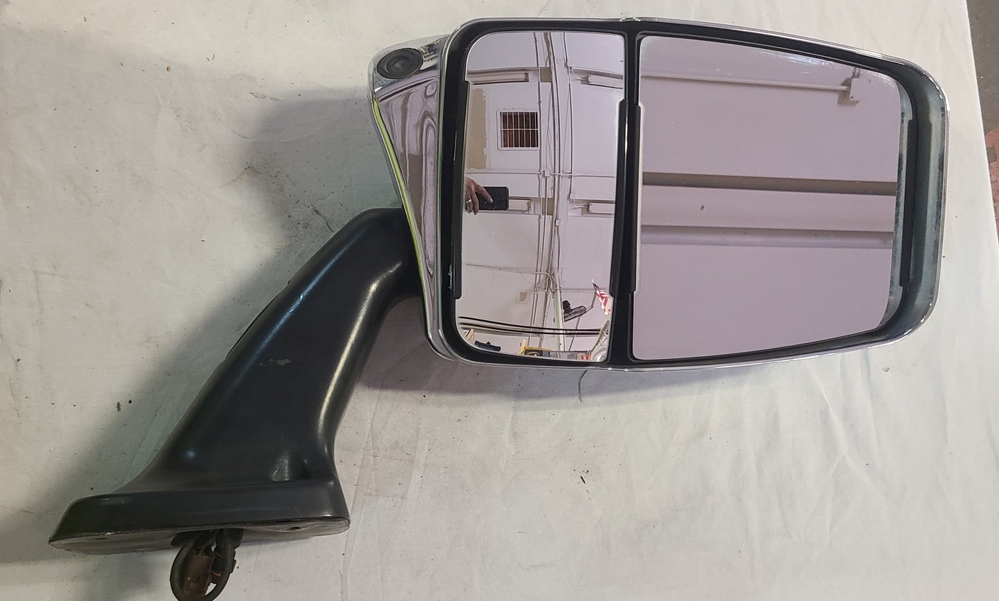 Used Driver Velvac  Mirror