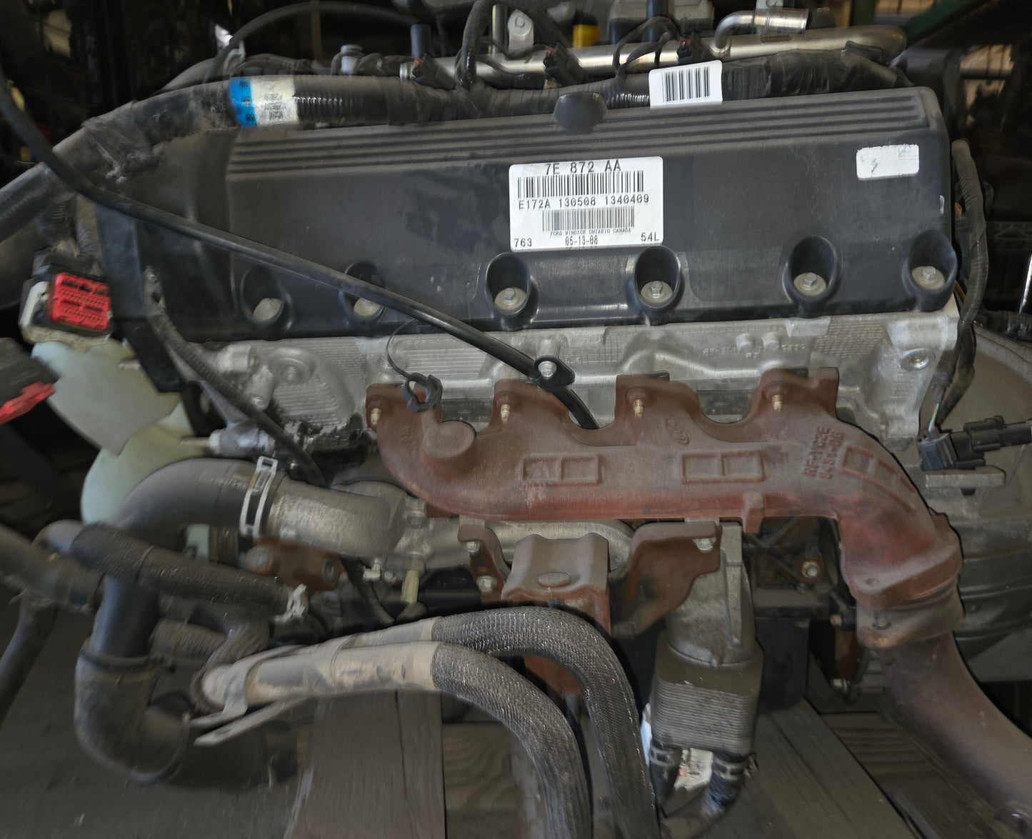 Ford 5.4L V8  2 Valve Engine