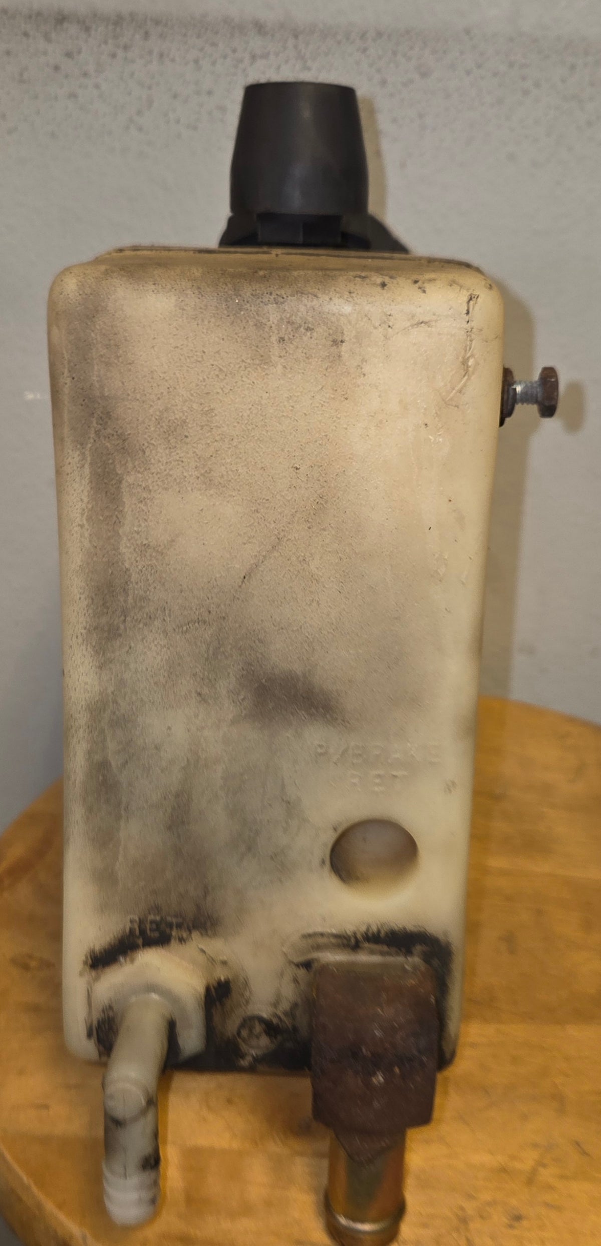 Used Motorhome Freightliner Power Steering Reservoir