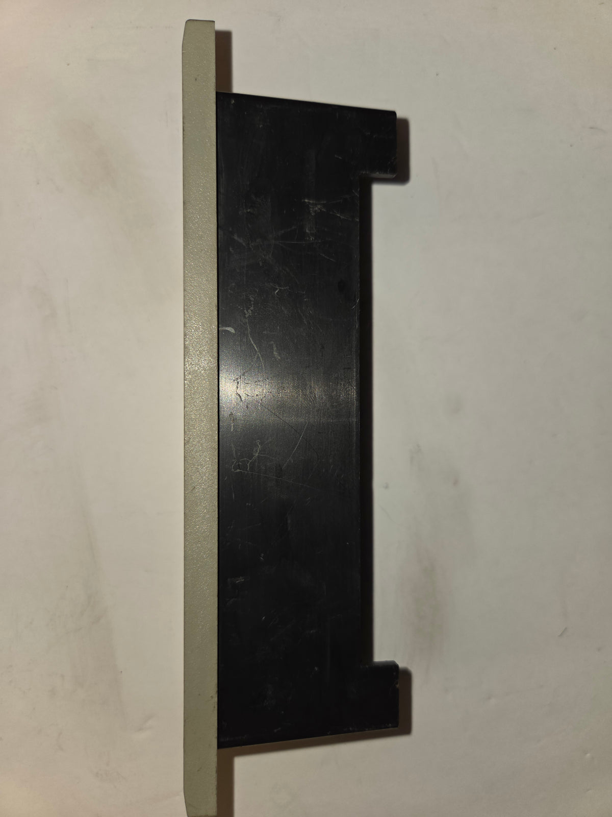 Used Motorhome Intellitec Monitor Panel P/N 84-00304-00