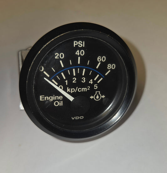 Engine Oil Pressure Gauge  P/N 1 221 015 224A