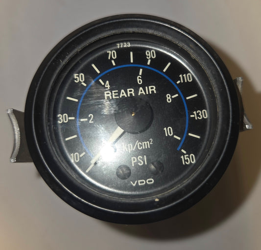 Used Rear Air Pressure Gauge P/N 121 015 269A