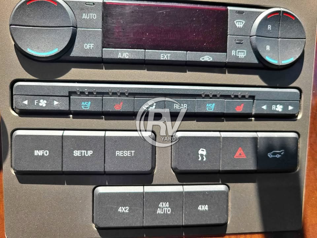 2011 Lincoln Navigator 4x4