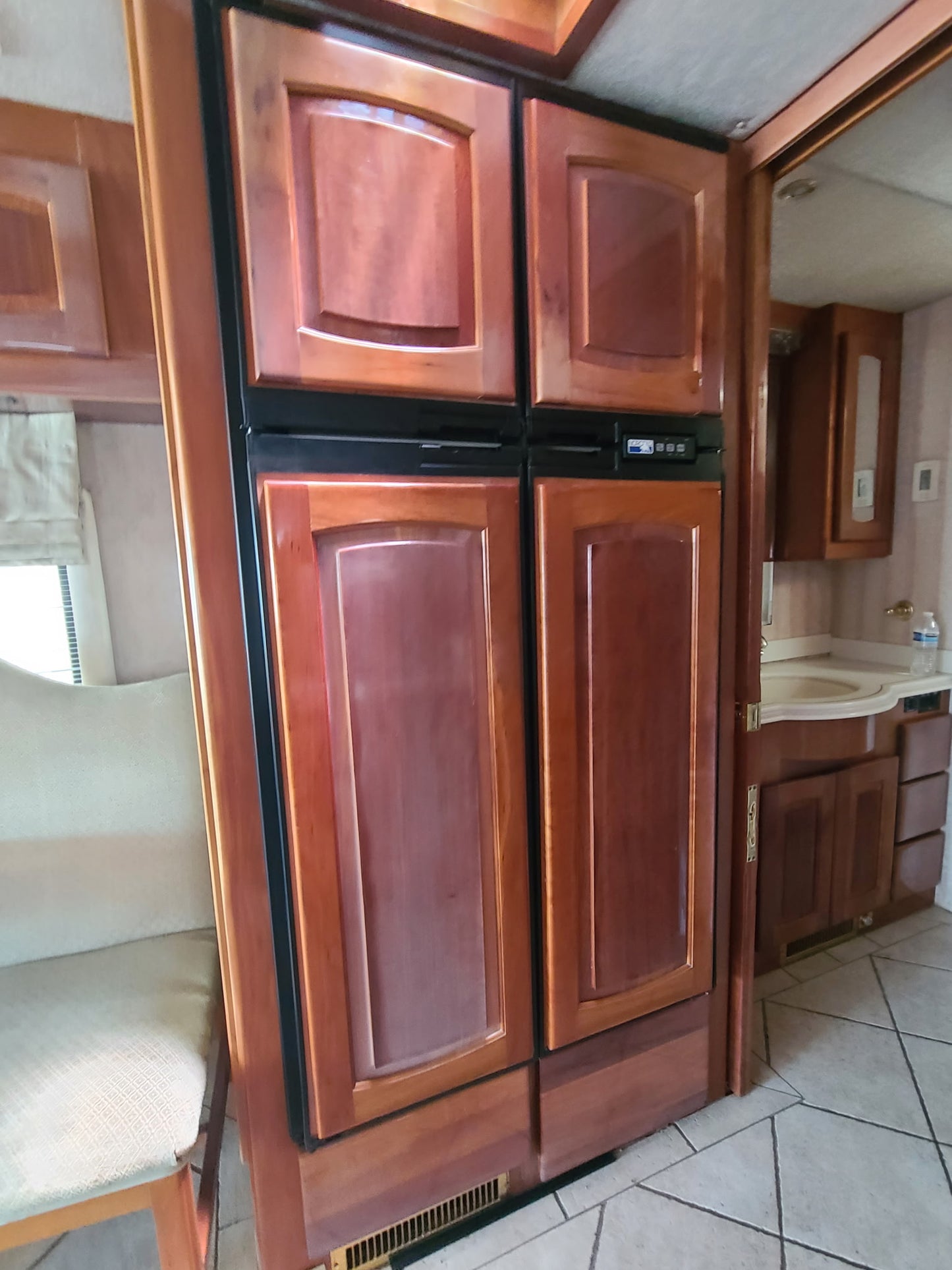 2000 Beaver Marquis Jasper